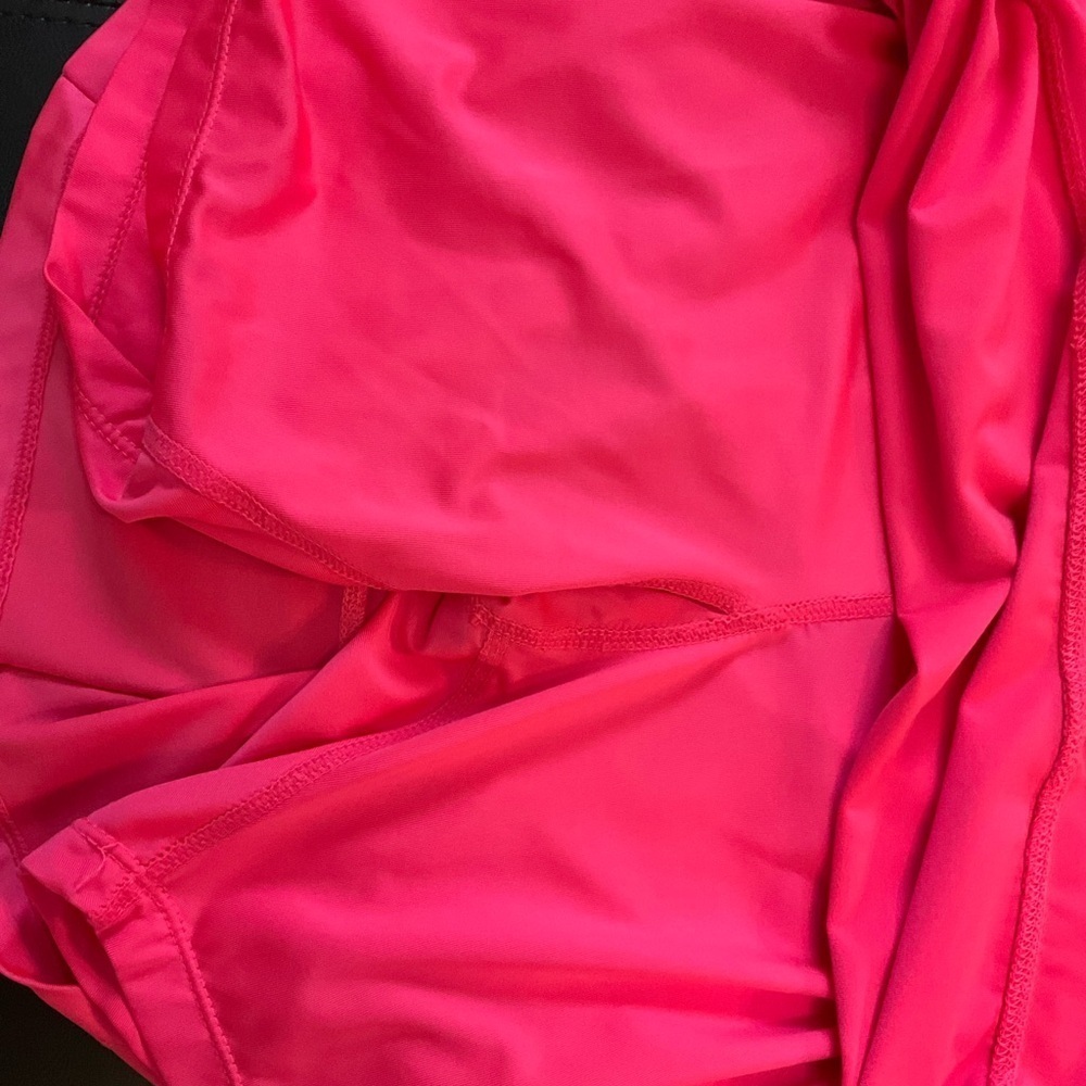 Tail Women's Golf/Pickleball Skirt in Vibrant Pink - Picture 6 of 11